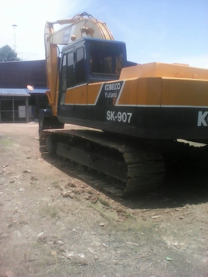 แม็คโครมือสอง/ Kobelco SK200 Mark 2/ 907 ตัวเดินใหญ่/ ปั้ม K3V เอกสารเล่มทะเบียน