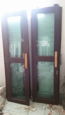 ชุดบานเลื่อนหน้าต่าง 4 บานพร้อมวงกบไม้เต็ง