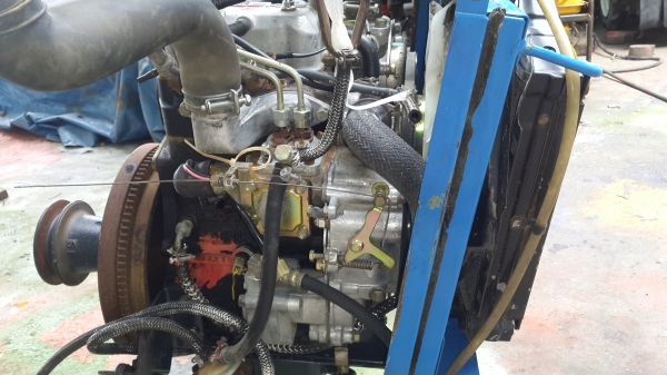 2 สูบ อิเซกิ  12 แรง รหัส P - 4