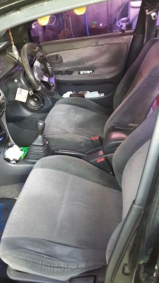 โตโยต้า 3ห่วง   1.6 GLI เกียร์ธรรมดา