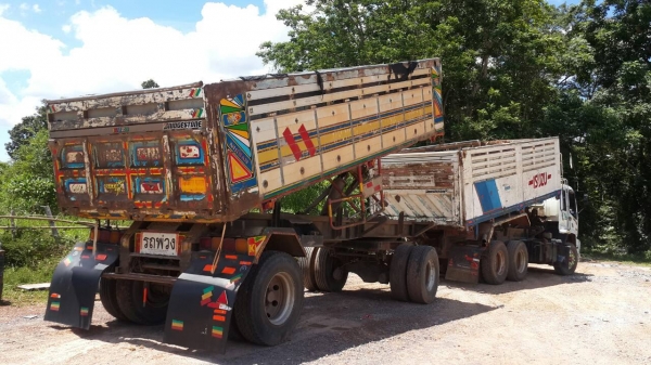 ขายด่วนDECA270 EURO2สองเพลาดั้มแม่ลูกๆ2เพลาสภาพพร้อมใช้ราคาไม่แพงจัดแนนท์ได้โทร0843923995