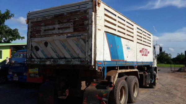 ขายด่วนDECA270 EURO2สองเพลาดั้มแม่ลูกๆ2เพลาสภาพพร้อมใช้ราคาไม่แพงจัดแนนท์ได้โทร0843923995