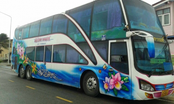 ขาย 8ล้อ มิตซูทั้งชุด ปีกนก เครื่อง8dc9 890,000