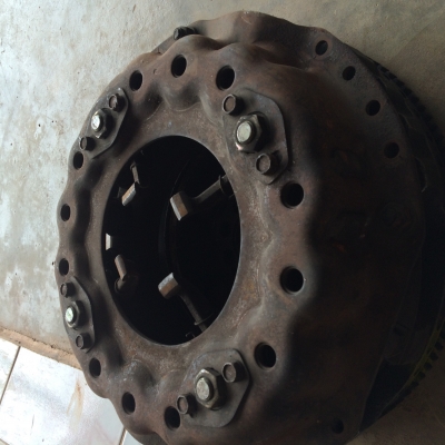 ขายจานกด - ไฟวิน อีซูซุหน้าคลัทซ์ 14 นิ้ว ของเก่ามือสองจากญี่ปุ่น สภาพใหม่ ขายจานกด - ไฟวิน อีซูซุหน้าคลัทซ์ 14 นิ้ว ของเก่ามือสองจากญี่ปุ่น สภาพใหม่