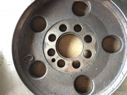 ขายจานกด - ไฟวิน อีซูซุหน้าคลัทซ์ 14 นิ้ว ของเก่ามือสองจากญี่ปุ่น สภาพใหม่ ขายจานกด - ไฟวิน อีซูซุหน้าคลัทซ์ 14 นิ้ว ของเก่ามือสองจากญี่ปุ่น สภาพใหม่