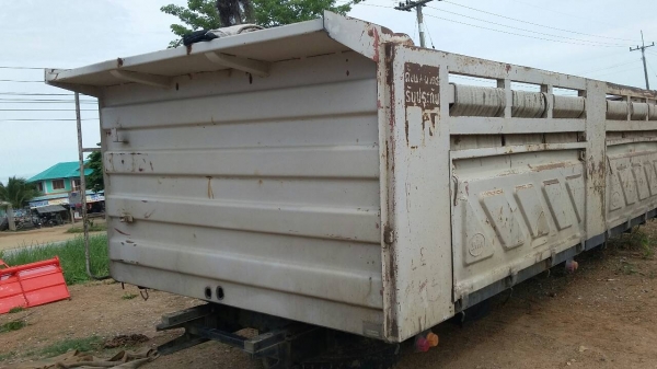 ขายกะบะดั้มสิบล้อ.สามมิตรอนเฉียงยาว6เมตร ขายกะบะดั้มสิบล้อ.สามมิตรอนเฉียงยาว6เมตร