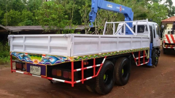 ขาย10ล้อติดเครน304ตัน HINO FL3H 4ปลอก3ชัก ยาว7.20เมตร เครื่อง195แรง สภาพพร้อมใช้งาน เอกสารพร้อมโอน สนใจโทร 090-8588220คุณนะ 093-3258446คุณบิว ID:narong498 หรือเข้าดูสินค้าอื่นๆได้ที่ www.truck.in.th/498 หรือเพจFacebook ณรงค์ ซื้อขายรถมือสอง (เว็บไซต์ส่วนต