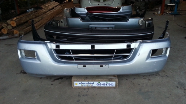 กันชนหน้าดีแม็ค กระจังย้อยของแท้มือสอง กันชนหน้าดีแม็ค กระจังย้อยของแท้มือสอง