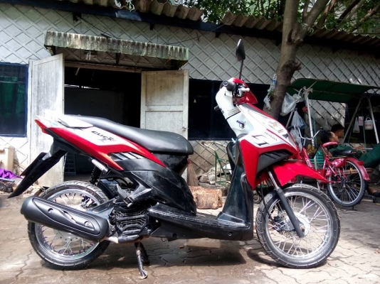 ขายลูกเดียว click110iหัวฉีด ปี2552 ราคาบ้านๆ เล่มเอกสารครบ