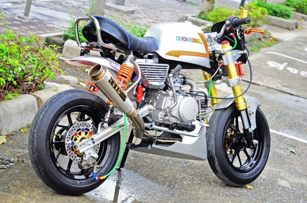 โปรโมชั่น ลดราคามังกี้ กอลิล่า มีให้เลือกหลากหลายแบบ ไม่ซ้ำ ขับสนุก ขับมัน ทนทาน  เริ่มต้น2XXXX