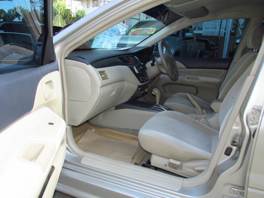 LANCER ปี2005 แต่งเต็ม ราคา199,000 สนใจโทร086-038-9416