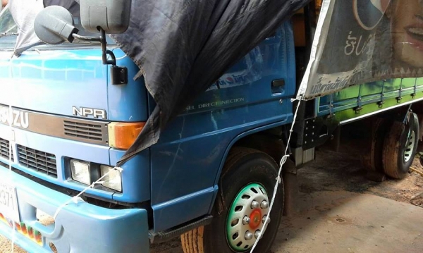 ขายสั่งลุยแท้ เครื่อง115แรง เฟืองท้ายF ภายในสวย สภาพพร้อมใช้งาน เอกสารพร้อมโอน สนใจโทร 090-8588220คุณนะ 093-3258446คุณบิว หรือเข้าดูสินค้าอื่นๆได้ที่ www.truck.in.th/498 หรือเพจFacebook ณรงค์ ซื้อขายรถมือสอง (เว็บไซต์ส่วนตัว) หรือFacebook ตลาดรถมือสอง คุณ