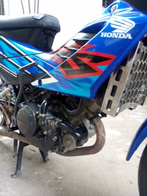 ขายลูกเดียว sonicตัวใหม่สตาทมือปี2548 ราคาถูกๆ มีเล่มเอกสารครบ