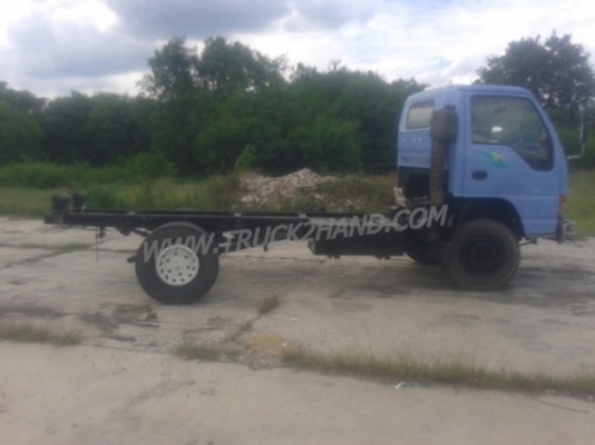 รถบรรทุก 6 ล้อ ISUZU NPR หัวแชซซี 115 แรงม้า 4 สูบ เครื่อง 4BE1  พวงมาลัยพาวเวอร์