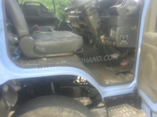 รถบรรทุก 6 ล้อ ISUZU NPR หัวแชซซี 115 แรงม้า 4 สูบ เครื่อง 4BE1  พวงมาลัยพาวเวอร์