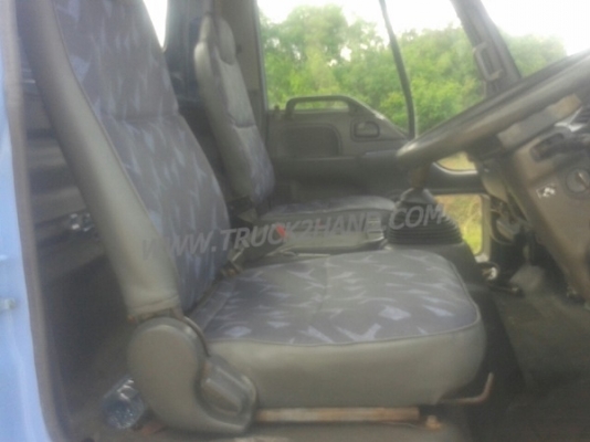 รถบรรทุก 6 ล้อ ISUZU NPR หัวแชซซี 115 แรงม้า 4 สูบ เครื่อง 4BE1  พวงมาลัยพาวเวอร์