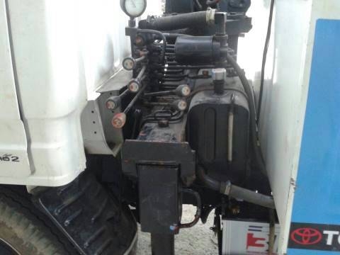 TOYOTAท้ายลาด เครน 2.5 ตัน