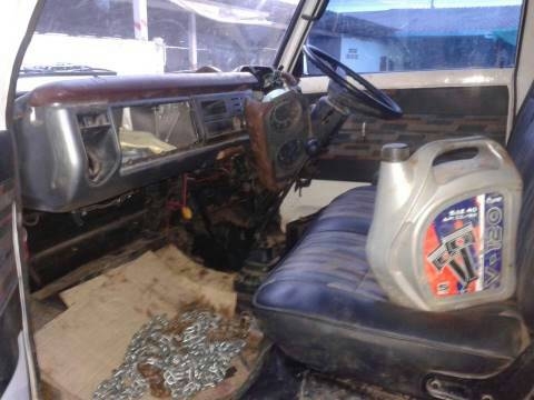 TOYOTAท้ายลาด เครน 2.5 ตัน