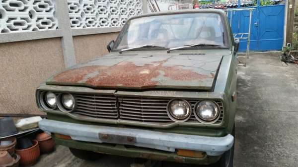 กระบะโตโยต้า RN20 สี่ขอ เกียร์คอ ภายในสวย พร้อมโอน ขาย 38,000 บาท