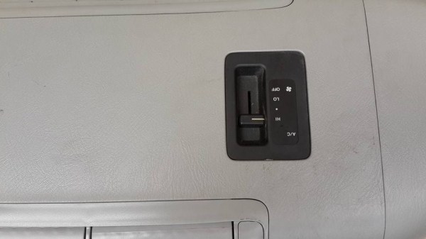 แอร์แขวนหลัง ใส่ได้ทุกรุ่น สภาพสวย