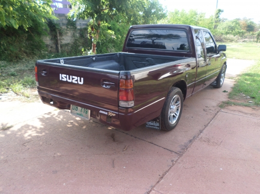 ขายรถกระบะ ISUZU TFR SPACECAB ปี40 พวงมาลัยพาเวอร์ เครื่องดีรถเดิมบางทั้งคัน เครื่องนิ่งมากครับประหยัดน้ำมันสุดๆ ช่วงล่างแน่นปึกครัชชีเดิมสวยไม่มีผุ เอกสารพร้อมโอน+ภาษีพรบเต็ม59 สีแดงเลือดหมูสวยๆไร้ที่ติ+แอร์เย็นจัด+ชีดี+ล้อแม๊กยางดี4เส้น+แม๊กไลเนอร์ รถสภ