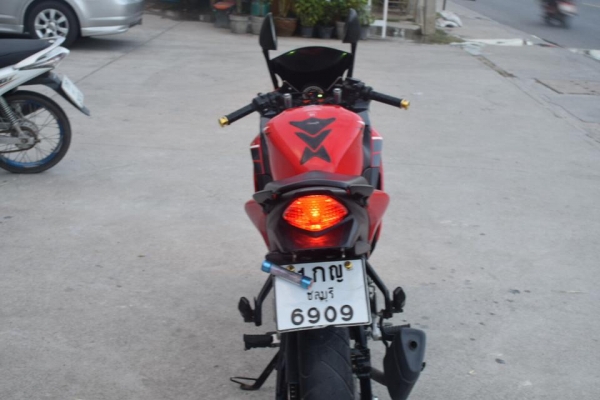 ฮอนด้า Cbr 150i สีแดง ปี 57 สภาพสวย ๆ เดิม ๆ ราคา เบา ๆ