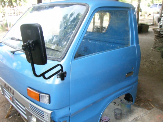 ขายหัวเก๋งISUZU TL 4ล้อตัดผุทำสีแล้ว สีฟ้ามุก เกียร์สาย ไม่มีพวงมาลัย เบอะหุ่มใหม่หมด ขาย 35,000บาท ส่งได้ทั่วไทย