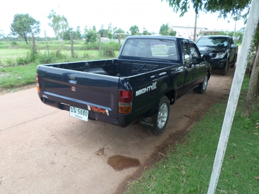 ขายรถกระบะไมตี้เอ็กแค๊ปปี1996/39 พวงมาลัยพาเวอร์โรงงาน รถเดิมๆ เครื่องดีมากครัชชีเดิมไม่ผุช่วงล่างแน่นปึกสีน้ำเงินสวยๆเอกสารพร้อมโอน ภาษีพรบ.เต็ม+แอร์เย็นจัด+ชีดี USB MP3+แม๊กไลเนอร์+ ยางดี4เส้น+ล้อแม๊กD4D รถสภาพพร้อมใช้งาน ขายราคา139,000บาท  สนใจสอบถามได