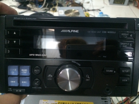 Alpine CDE-203Ji USB Ipod MP3 CD ปรีเอ้า 1 ชุด มือ2 ญี่ปุ่น
