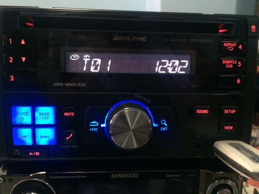 Alpine CDE-203Ji USB Ipod MP3 CD ปรีเอ้า 1 ชุด มือ2 ญี่ปุ่น Alpine CDE-203Ji USB Ipod MP3 CD ปรีเอ้า 1 ชุด มือ2 ญี่ปุ่น