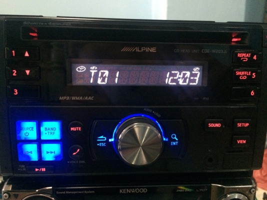 Alpine CDE-203Ji USB Ipod MP3 CD ปรีเอ้า 1 ชุด มือ2 ญี่ปุ่น Alpine CDE-203Ji USB Ipod MP3 CD ปรีเอ้า 1 ชุด มือ2 ญี่ปุ่น