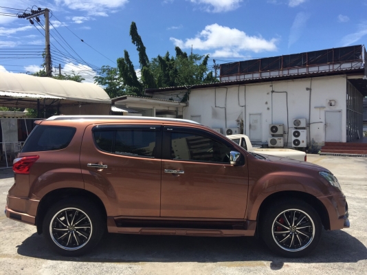 ISUZU MU X 2014 ISUZU MU X 2014