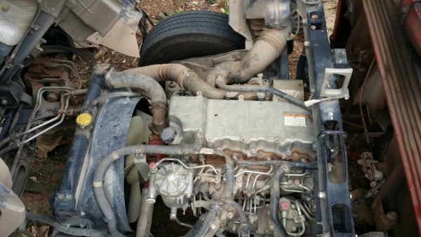 หกล้อ  HINO FC 9JJ -150 ปี51 ซีรี่500 เครน รุ่นใหม่ ท้องวี 3ตัน สภาพดีสวยพร้อมใช้ ช่วงยาว5.50ม ทะเบียนพร้อมโอน ราคา 1,180,000บ ต่อรอง