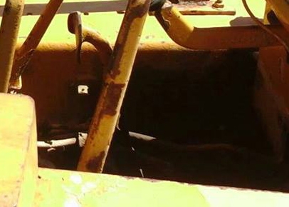 285,000 บ.ต่อรอง/// แทร็กเตอร์ตีนตะขาบ CAT D4 ** ขาย CATERPILLAR D4 แทร็กเตอร์ตีนตะขาบ เกียร์ตัด ตีนไก่ สภาพพร้อมใช้งาน BULLDOZER CATERPILLAR D4 เครื่องเดิม ปั้มเดิม ตีนไก่ เกียร์ตัด เครื่องยนต์ CAT 4สูบ เครื่องดี แน่น ปั้มดี แรงดีครับ เกียร์ดี ระบบขับเคล 285,000 บ.ต่อรอง/// แทร็กเตอร์ตีนตะขาบ CAT D4 ** ขาย CATERPILLAR D4 แทร็กเตอร์ตีนตะขาบ เกียร์ตัด ตีนไก่ สภาพพร้อมใช้งาน BULLDOZER CATERPILLAR D4 เครื่องเดิม ปั้มเดิม ตีนไก่ เกียร์ตัด เครื่องยนต์ CAT 4สูบ เครื่องดี แน่น ปั้มดี แรงดีครับ เกียร์ดี ระบบขับเคล