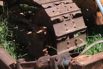 285,000 บ.ต่อรอง/// แทร็กเตอร์ตีนตะขาบ CAT D4 ** ขาย CATERPILLAR D4 แทร็กเตอร์ตีนตะขาบ เกียร์ตัด ตีนไก่ สภาพพร้อมใช้งาน BULLDOZER CATERPILLAR D4 เครื่องเดิม ปั้มเดิม ตีนไก่ เกียร์ตัด เครื่องยนต์ CAT 4สูบ เครื่องดี แน่น ปั้มดี แรงดีครับ เกียร์ดี ระบบขับเคล 285,000 บ.ต่อรอง/// แทร็กเตอร์ตีนตะขาบ CAT D4 ** ขาย CATERPILLAR D4 แทร็กเตอร์ตีนตะขาบ เกียร์ตัด ตีนไก่ สภาพพร้อมใช้งาน BULLDOZER CATERPILLAR D4 เครื่องเดิม ปั้มเดิม ตีนไก่ เกียร์ตัด เครื่องยนต์ CAT 4สูบ เครื่องดี แน่น ปั้มดี แรงดีครับ เกียร์ดี ระบบขับเคล