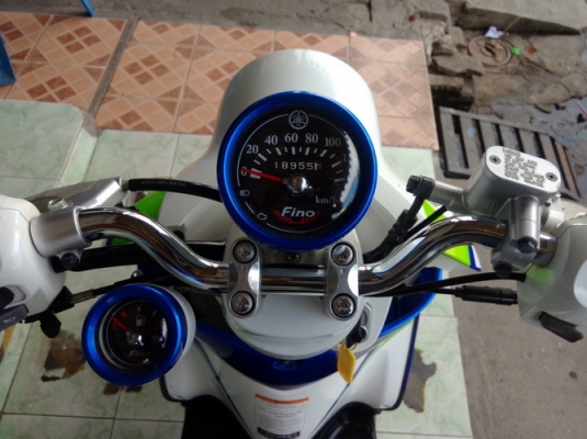 Yamaha Fino ลาย Sports รถปี55 สวยๆพร้อมเล่มครับ