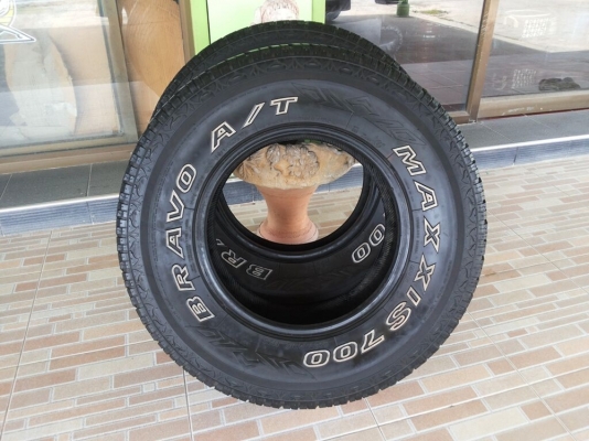 ยาง maxxis 700 bravo a/t 265/70/16 ปี 2011