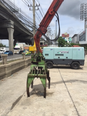 ขายรถคีบไม้ล้อยาง นำเข้าจากญี่ปุ่น