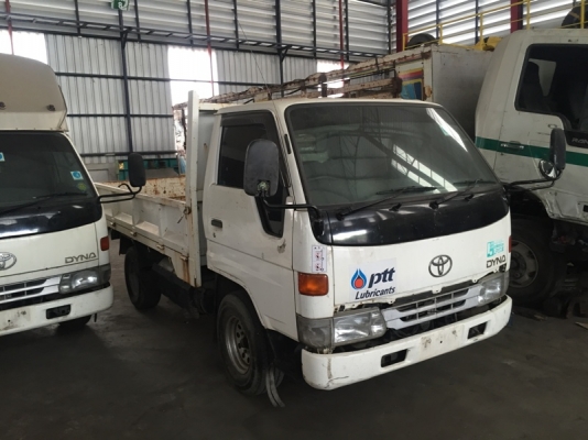 ขายรถบรรทุก TOYOTA DYNA4ล้อ 2คันเป็นตู้กับกระบะเครื่อง3Yแก๊ส ไม่มีเอกสาร ขายตามสภาพเครื่องช่วงล่างใช่งานได้ปกติ สนใจติดต่อ บจก.ชัยเสรียานยนต์ 0860801238
