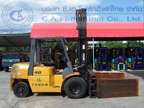 ขายรถ โฟล์คลิฟท์ TCM รุ่น FD40C9