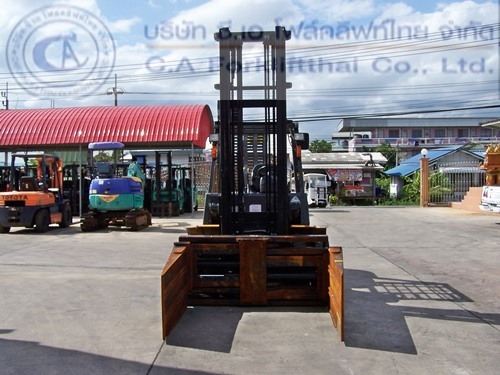 ขายรถ โฟล์คลิฟท์ TCM รุ่น FD40C9