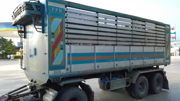 ขายรถพ่วง 22 ล้อ แม่.ลูก กระบะเนียมคอกเกษตรดั้ม HINO FM3M วางเครื่อง.P11C-320 แรง 7 เกียร์ ราคา.1550000 ต่อรอง สนใจจองเลยครับ