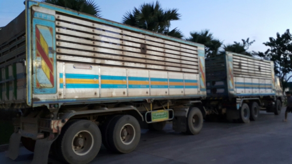 ขายรถพ่วง 22 ล้อ แม่.ลูก กระบะเนียมคอกเกษตรดั้ม HINO FM3M วางเครื่อง.P11C-320 แรง 7 เกียร์ ราคา.1550000 ต่อรอง สนใจจองเลยครับ