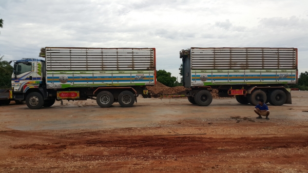 ขายรถพ่วง 22 ล้อ แม่.ลูก กระบะเนียมคอกเกษตรดั้ม อู่.พงศ์ไพบูรณ์ ISUZU 360 ปี.15.พ.ค.52 ราคา.2450000 ต่อรอง สนใจนัดดูรถได้เลย