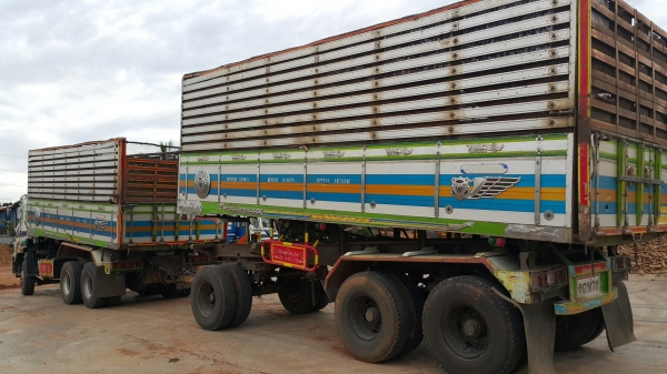 ขายรถพ่วง 22 ล้อ แม่.ลูก กระบะเนียมคอกเกษตรดั้ม อู่.พงศ์ไพบูรณ์ ISUZU 360 ปี.15.พ.ค.52 ราคา.2450000 ต่อรอง สนใจนัดดูรถได้เลย