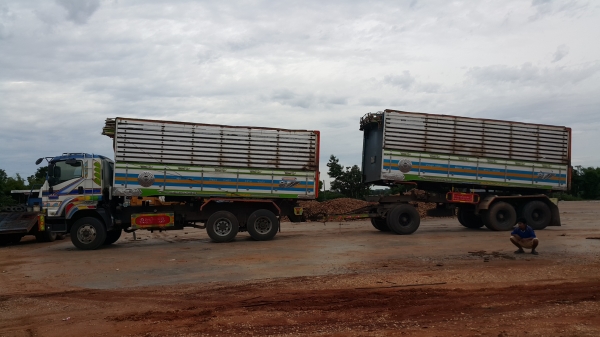 ขายรถพ่วง 22 ล้อ แม่.ลูก กระบะเนียมคอกเกษตรดั้ม อู่.พงศ์ไพบูรณ์ ISUZU 360 ปี.15.พ.ค.52 ราคา.2450000 ต่อรอง สนใจนัดดูรถได้เลย