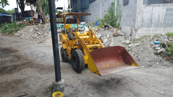 ขายรถตักYANMARขนาด2.5ตัน  ดีเซล..ยางใหญ่