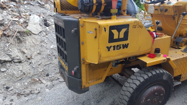 ขายรถตักYANMARขนาด2.5ตัน  ดีเซล..ยางใหญ่