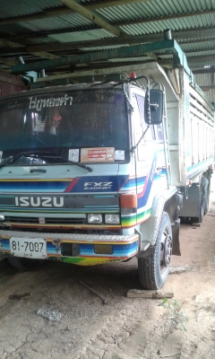 สิบล้อ 2 เพลาดั๊ม 175 แรง ช่วงล่างใหญ่ สวยๆ เดิมๆ พร้อมใช้ สิบล้อ 2 เพลาดั๊ม 175 แรง ช่วงล่างใหญ่ สวยๆ เดิมๆ พร้อมใช้