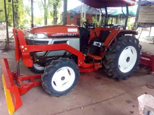 ขายครับรถไถยันม้า453แรงสองเพลา ราคา235000บาท  รถสวยมากเดิมๆ มีไบมีดหน้าและโลตาลีหลัง อยู่ วังบัว อ คลองขลุง จ กำแพงเพชรสนใจโทร 0813655997 อำพรพาเจริญราคาคุยกันได้อีกนะครับ พร้อมทะเบียน